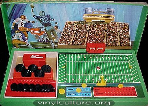 mattel_talking_football_6.jpg
